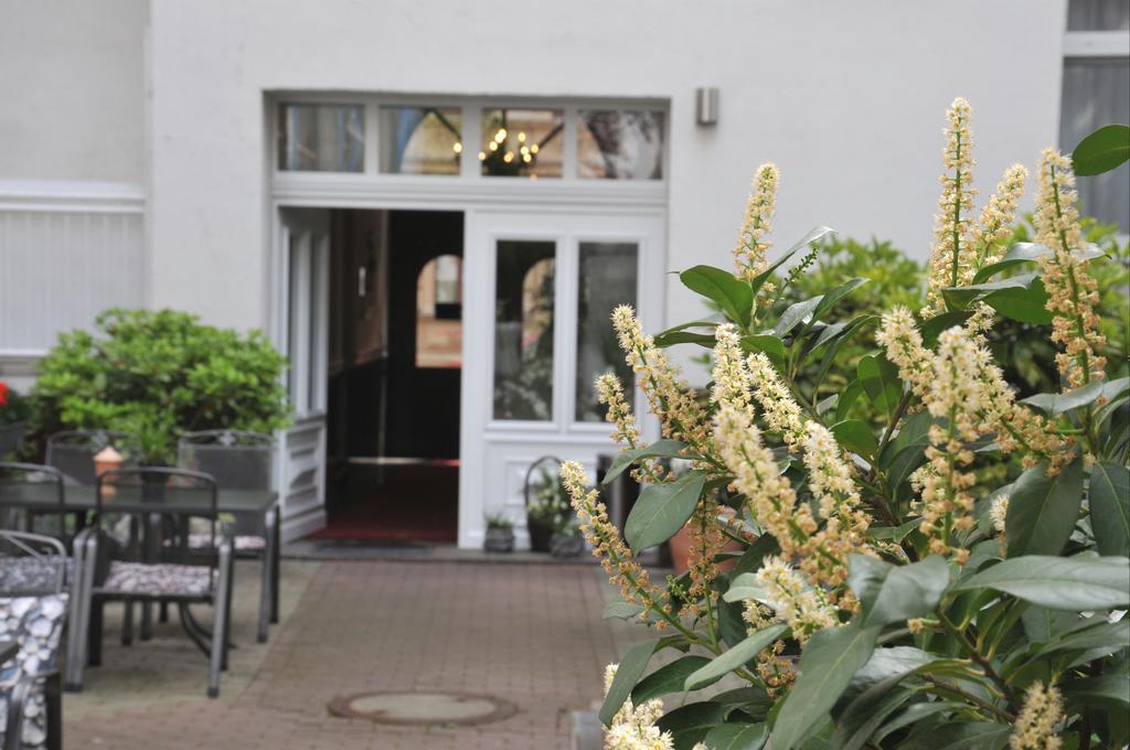 City-Hotel Am Wasserturm Halle Halle (Saale) Exterior foto